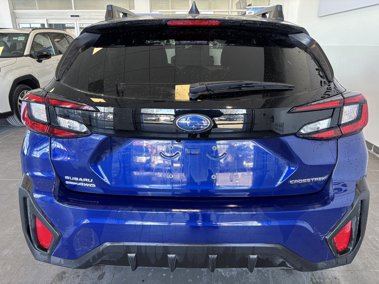 2024 Subaru Crosstrek ONYX   CLEAN CARFAX   SUNROOF   AWD   CARPLAY  CAM Photo