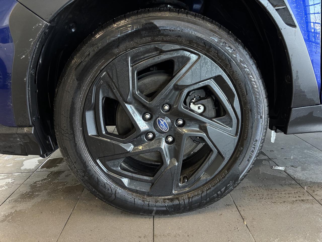 2024 Subaru Crosstrek ONYX   CLEAN CARFAX   SUNROOF   AWD   CARPLAY  CAM Photo