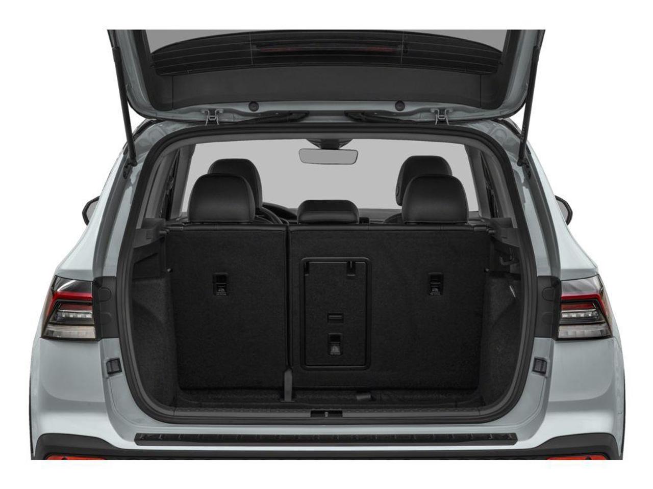 2026 Volkswagen Taos Comfortline Black Edition 4dr All-Wheel Drive 4MOTION Photo