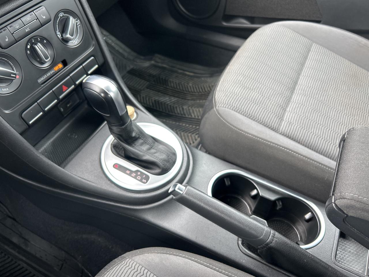 2016 Volkswagen Beetle Coupe Trendline Heated Seats, Back Up Cam Photo