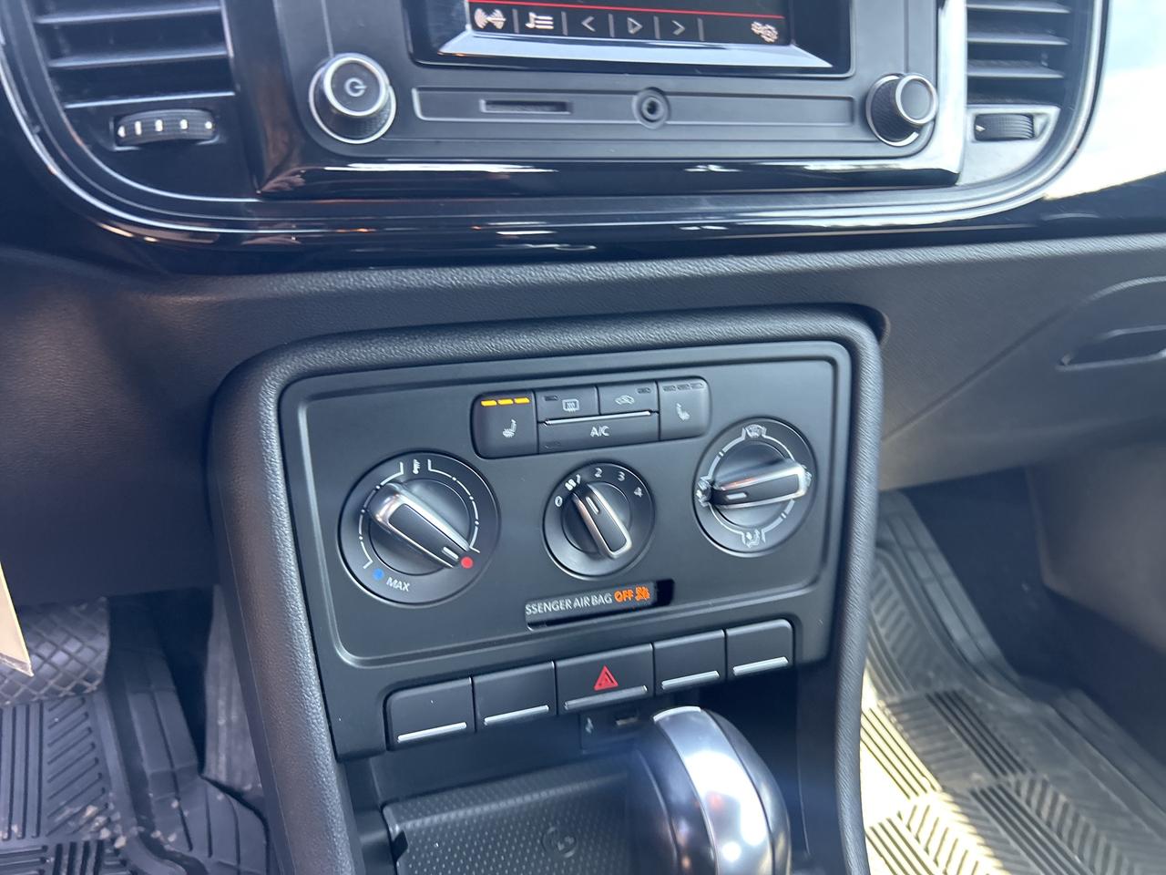2016 Volkswagen Beetle Coupe Trendline Heated Seats, Back Up Cam Photo