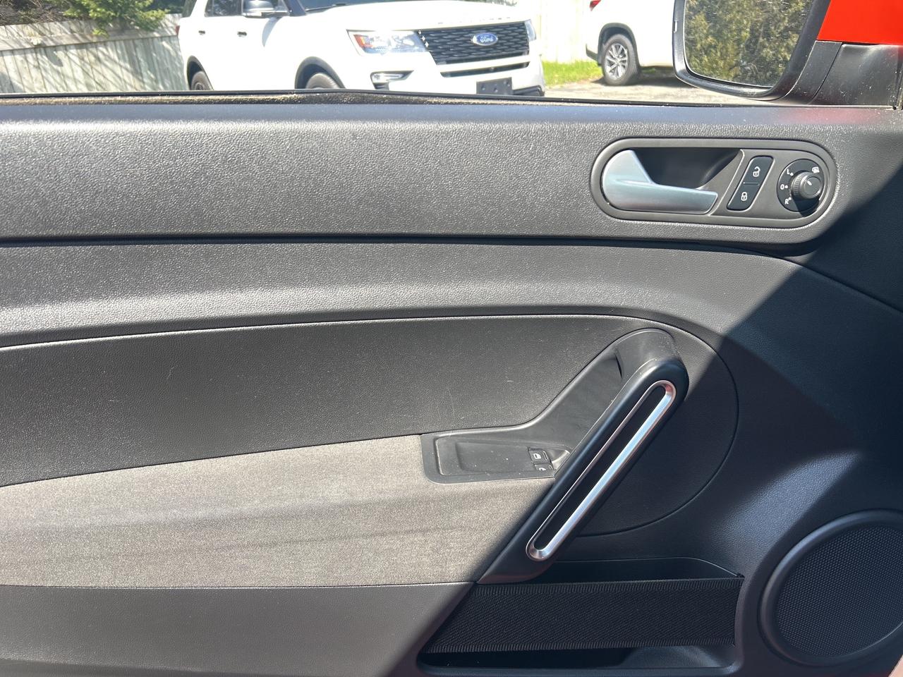 2016 Volkswagen Beetle Coupe Trendline Heated Seats, Back Up Cam Photo