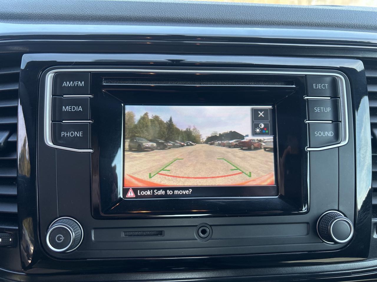 2016 Volkswagen Beetle Coupe Trendline Heated Seats, Back Up Cam Photo