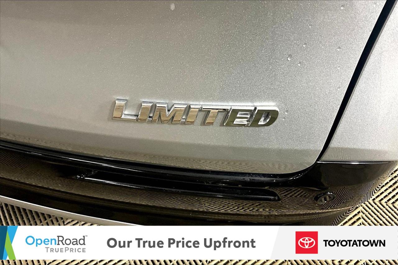 2025 Toyota Sienna LIMITED! CERTIFIED PRE OWNED! ACCIDENT FREE! ELIGI Photo