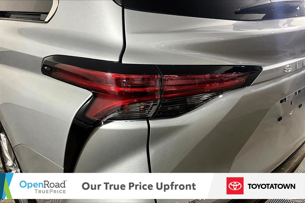 2025 Toyota Sienna LIMITED! CERTIFIED PRE OWNED! ACCIDENT FREE! ELIGI Photo