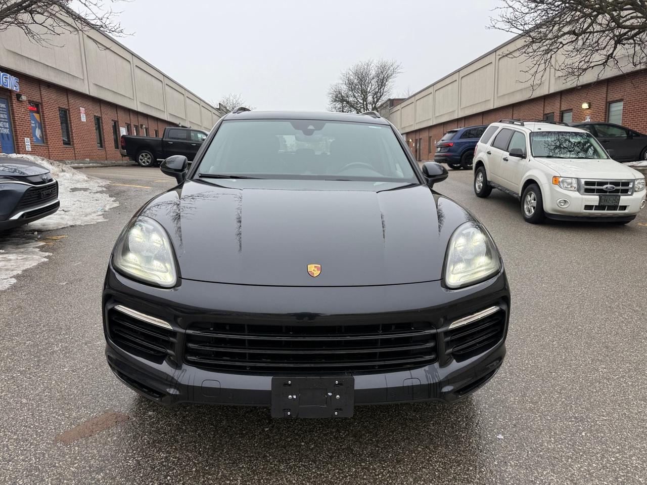 2020 Porsche Cayenne e-Hybrid AWD Photo