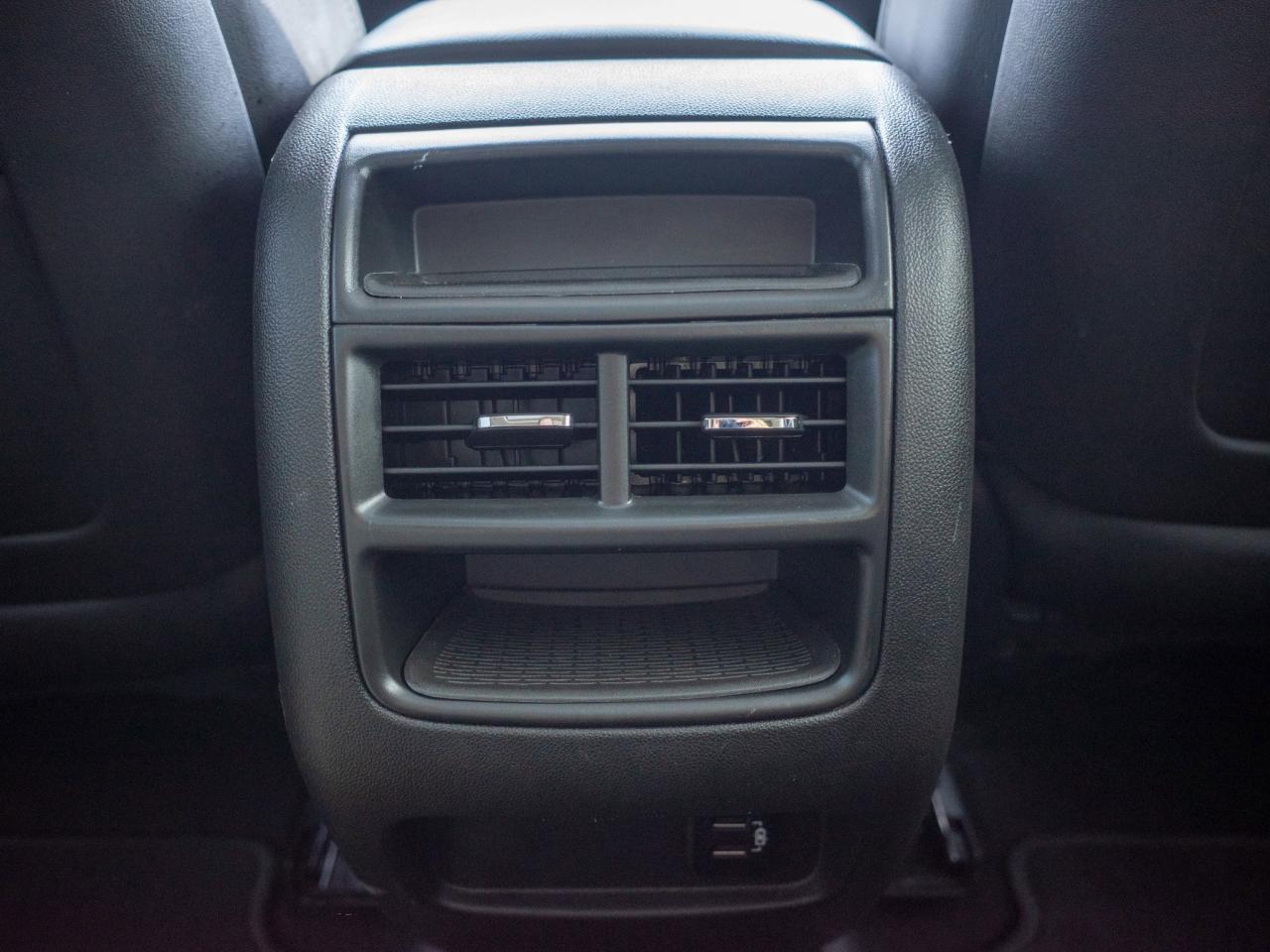 2017 Cadillac XT5 Luxury FWD - Panoramic Sunroof   Premium Sound Photo