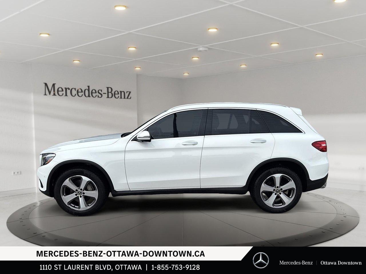 2018 Mercedes-Benz GLC300 4MATIC SUV Premium Package   Premium Plus Package Photo4