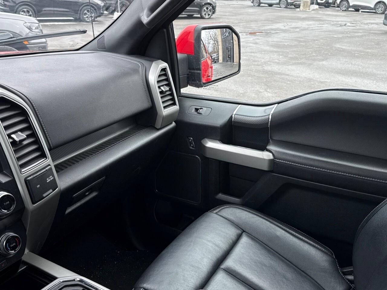 2019 Ford F-150 LARIAT   MOONROOF   4WD Photo