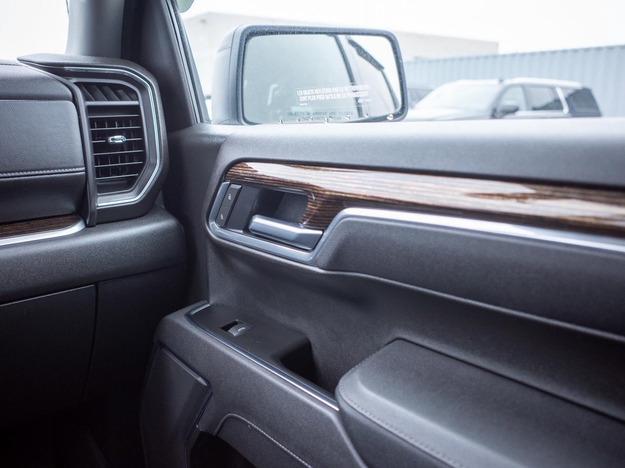 2025 GMC Sierra 1500 Elevation - Lane Assist   Cloth Seats Photo