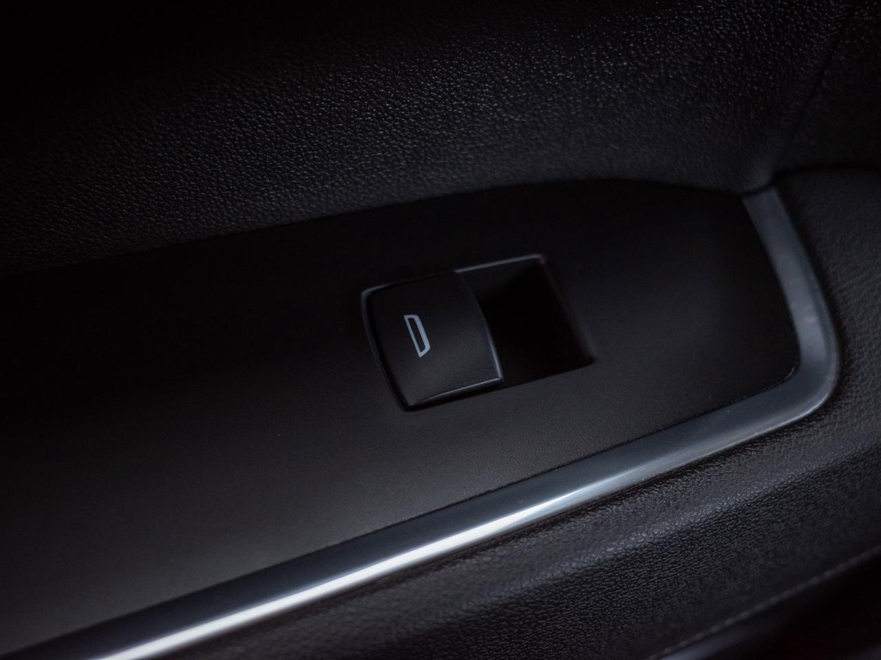 2025 GMC Sierra 1500 Elevation - Lane Assist   Cloth Seats Photo