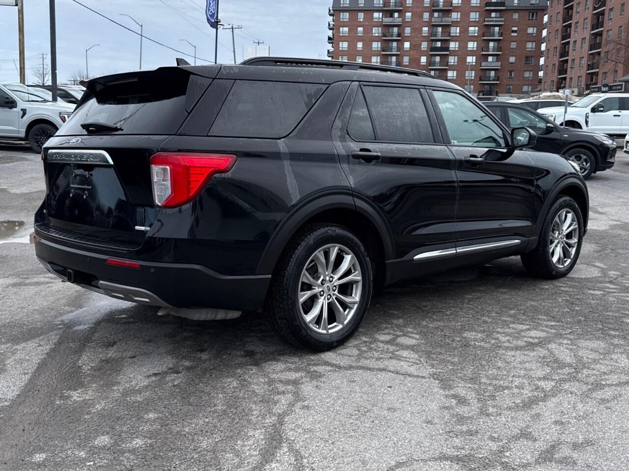2020 Ford Explorer XLT   MOONROOF   TOW PKG   CO-PILOT 360 Photo4