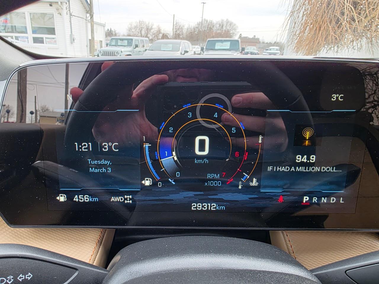 2025 Chevrolet Equinox ACTIV 4dr All-Wheel Drive Photo