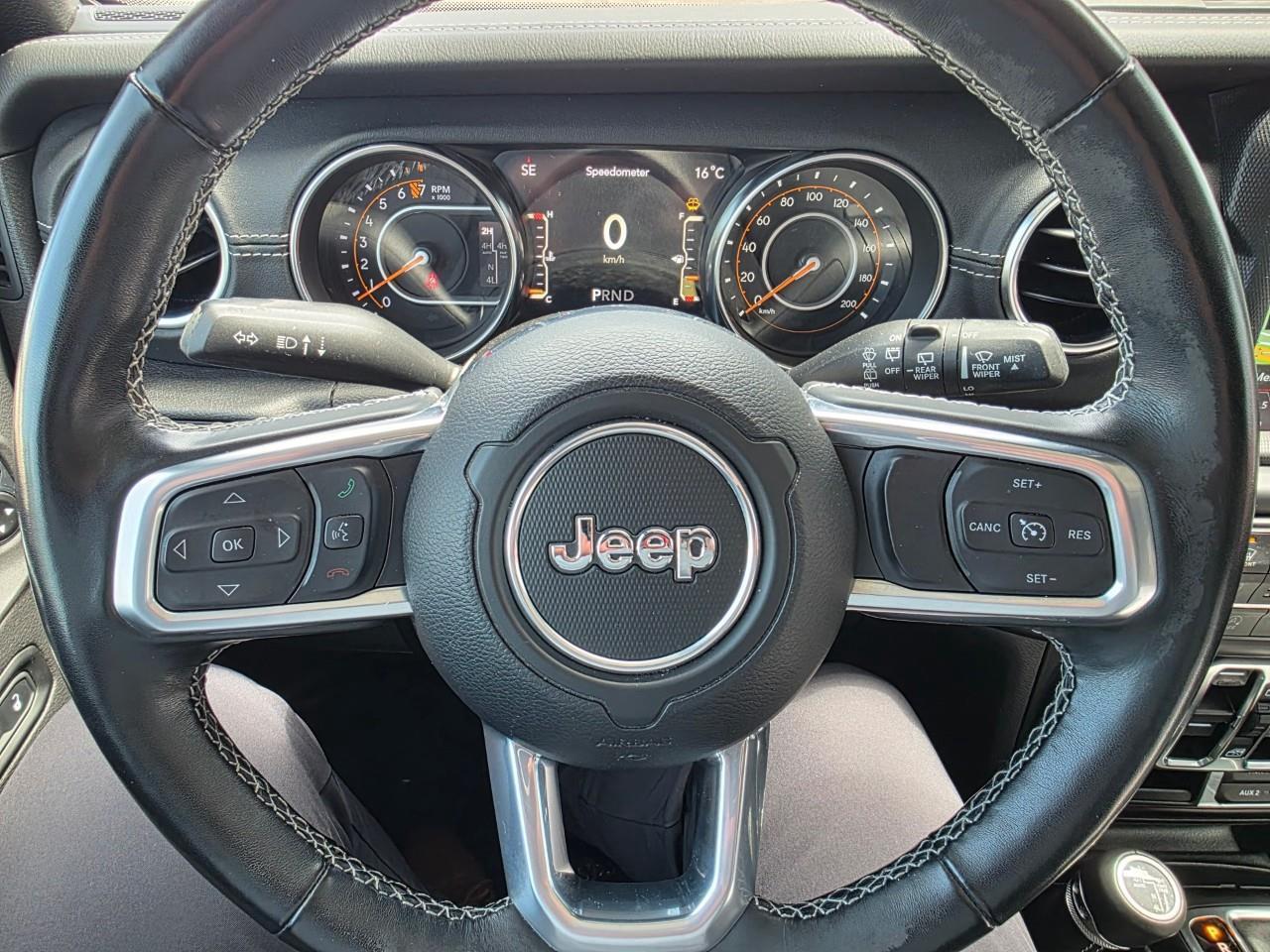 2021 Jeep WRANGLER UNLIMITED Sahara 4dr 4x4 Photo