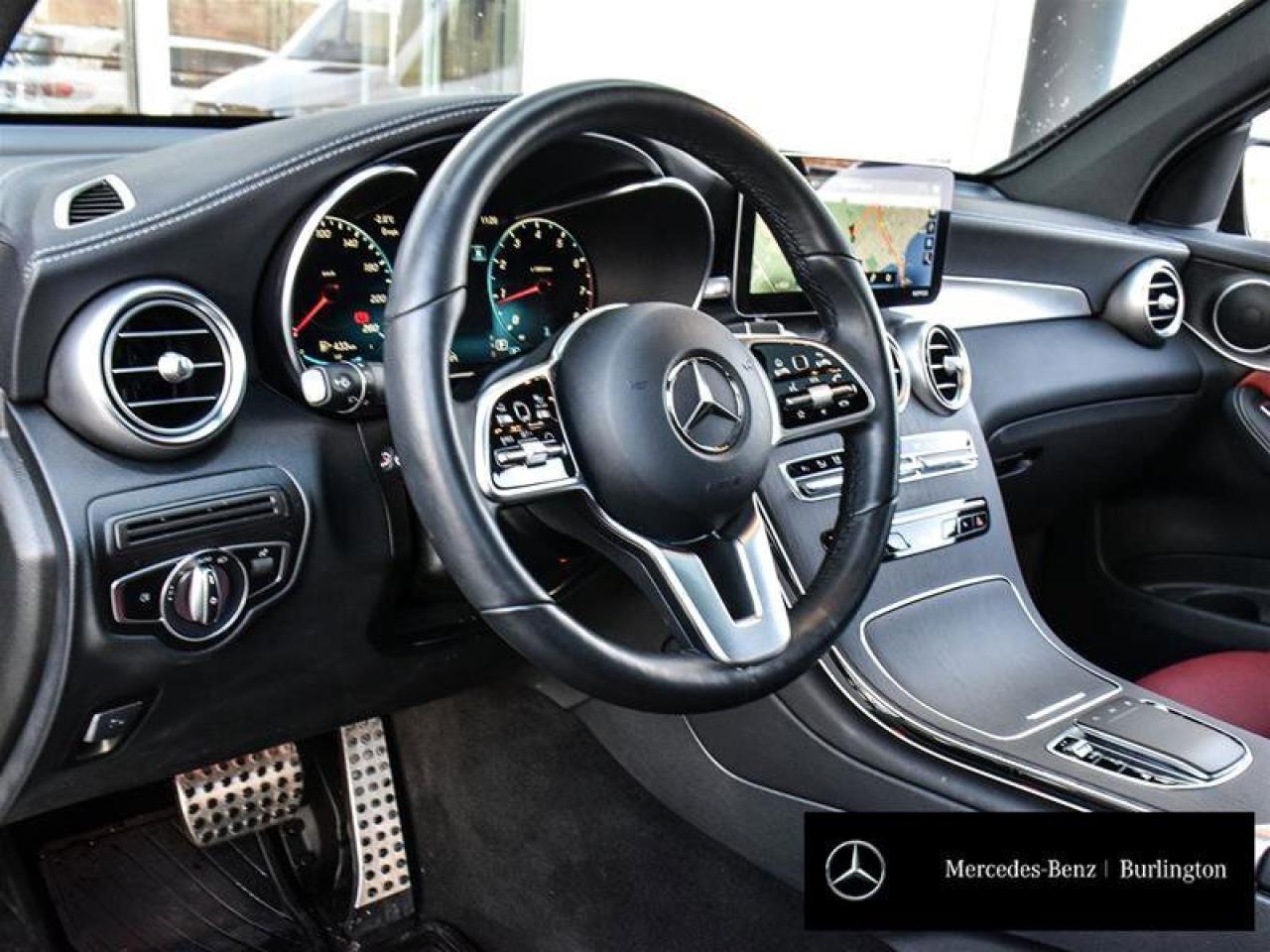 2022 Mercedes-Benz GLC GLC 300 Photo