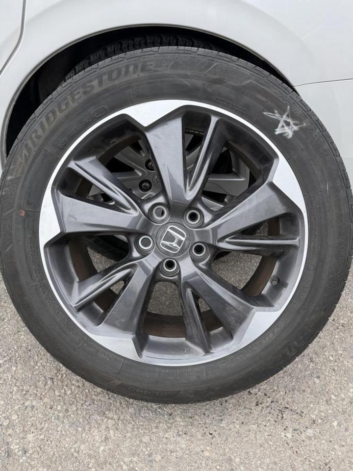 2023 Honda Odyssey Touring Auto Photo