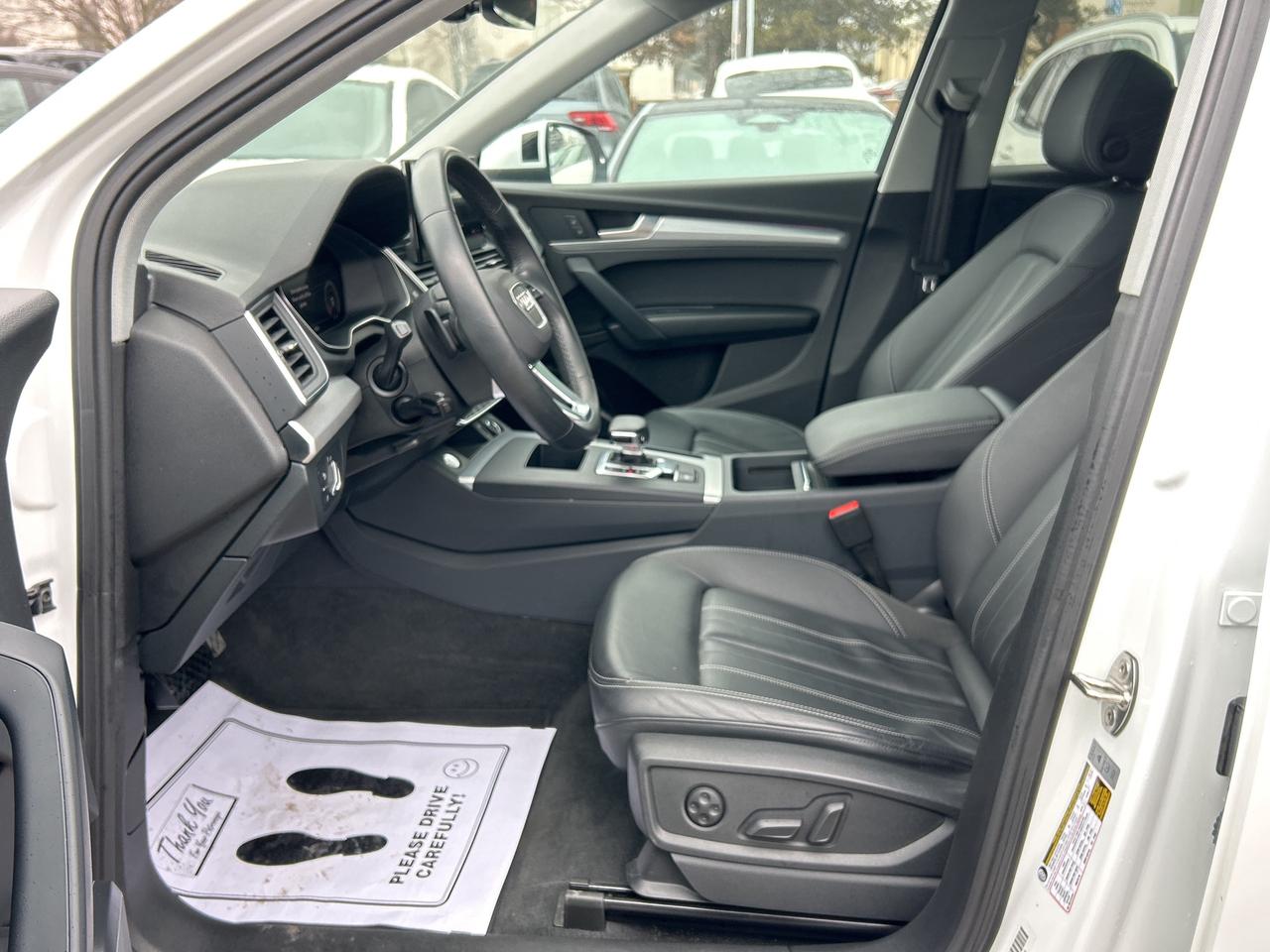 2024 Audi Q5 S-LINE,PANO,ADAPTIVE CRUISE,AMBIENT LIGHTING, NAVI Photo