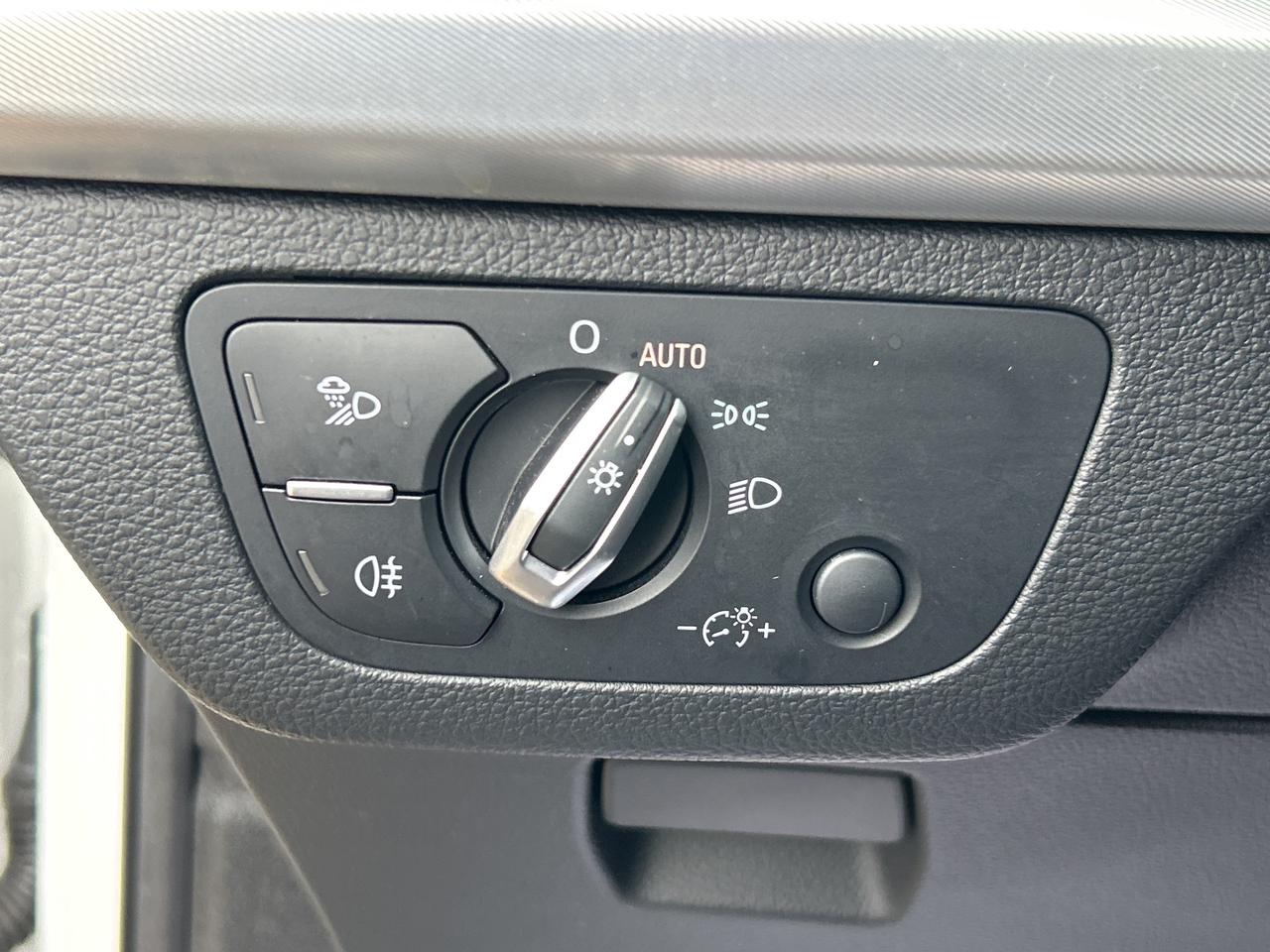 2024 Audi Q5 S-LINE,PANO,ADAPTIVE CRUISE,AMBIENT LIGHTING, NAVI Photo