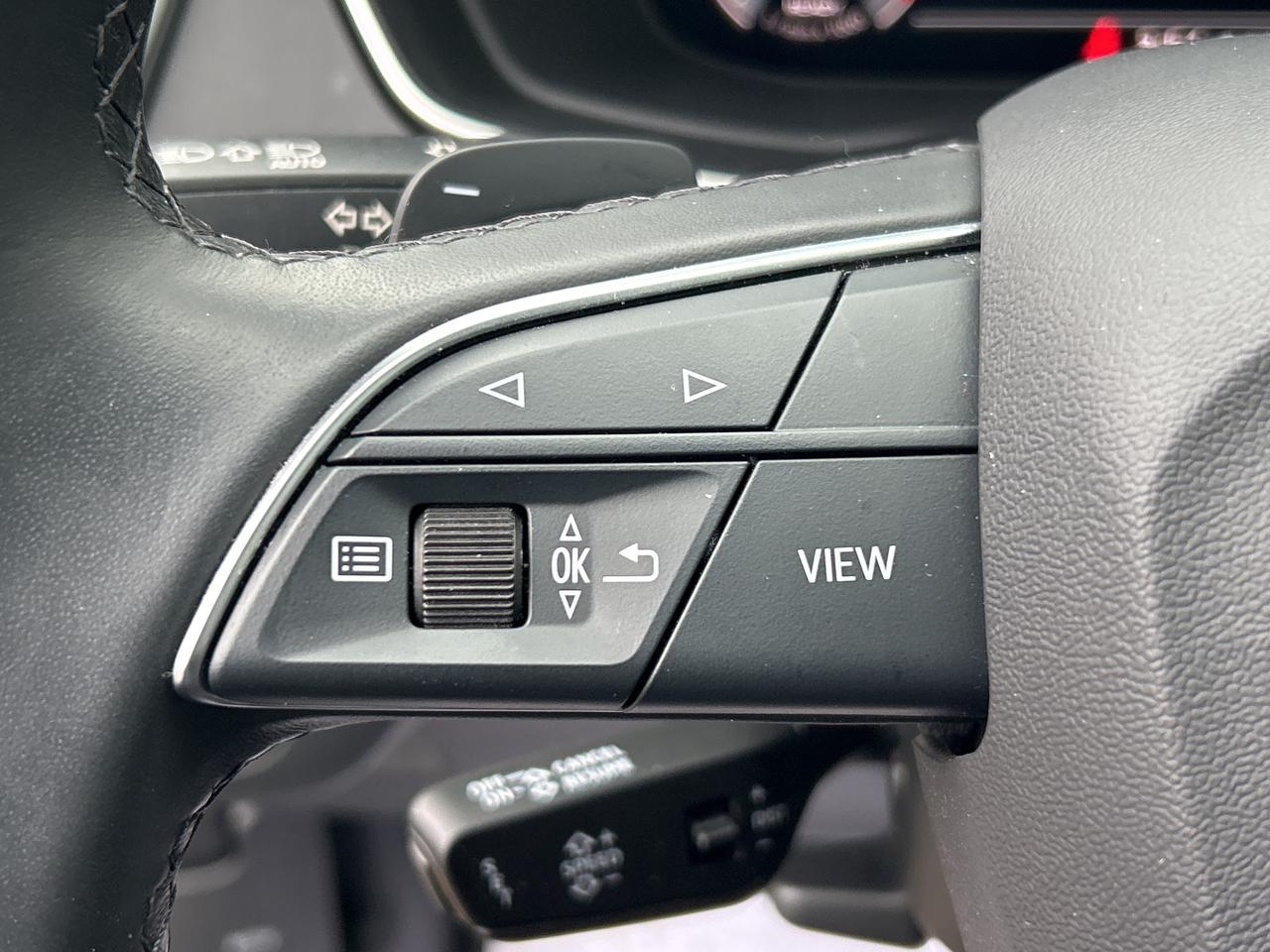 2024 Audi Q5 S-LINE,PANO,ADAPTIVE CRUISE,AMBIENT LIGHTING, NAVI Photo