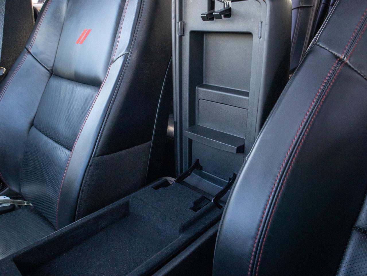 2024 Dodge Durango GT - ParkSense    Leather Steering Wheel Photo