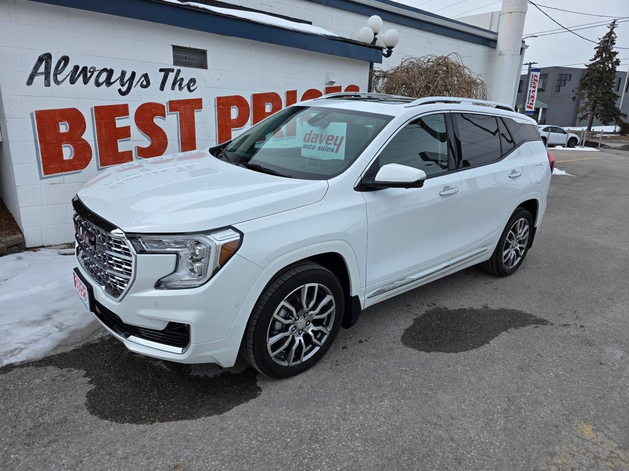 2023 GMC Terrain Denali All-Wheel Drive Photo