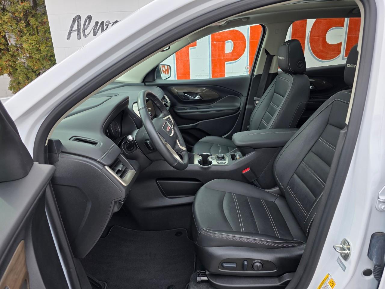 2023 GMC Terrain Denali All-Wheel Drive Photo