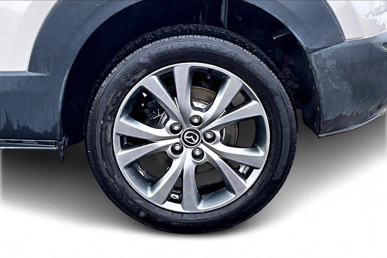 2023 Mazda CX-30 GT Photo