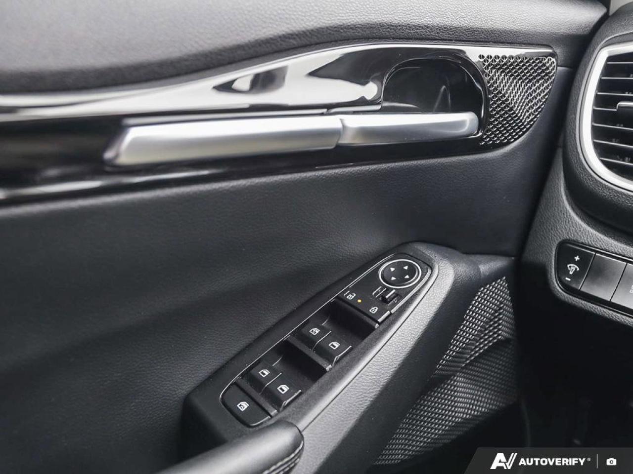 2024 Kia Seltos EX   AWD   Leather   Sunroof   Apple CarPlay   Hea Photo