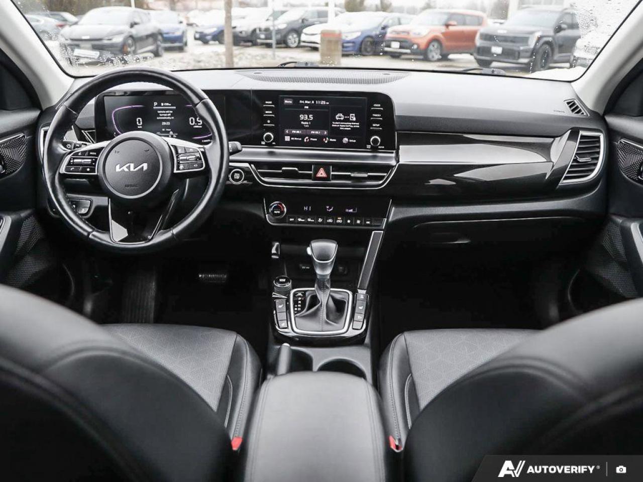 2024 Kia Seltos EX   AWD   Leather   Sunroof   Apple CarPlay   Hea Photo