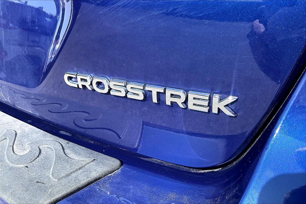 2024 Subaru Crosstrek ONYX AWD   SUNROOF   HEATED SEATS/STEER   CARPLAY Photo