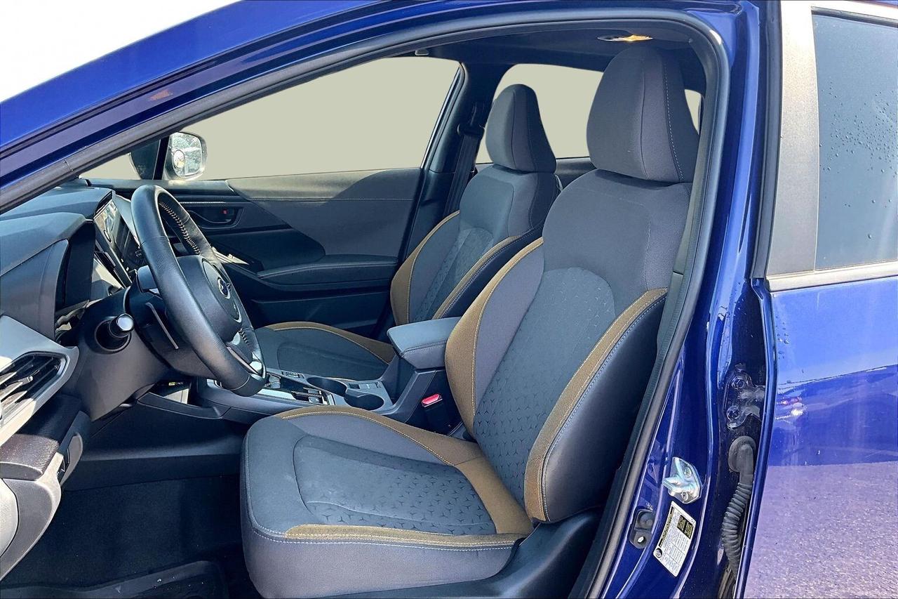 2024 Subaru Crosstrek ONYX AWD   SUNROOF   HEATED SEATS/STEER   CARPLAY Photo