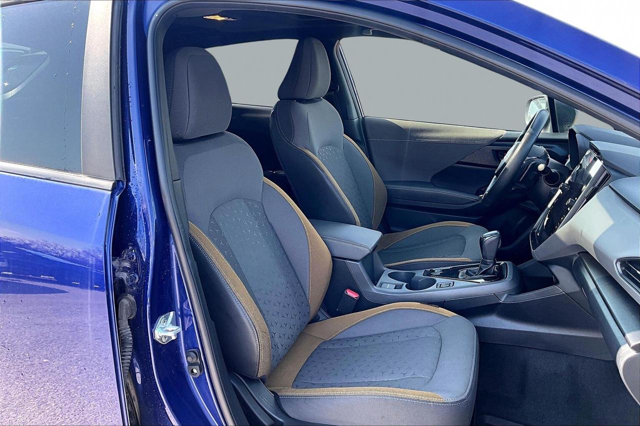 2024 Subaru Crosstrek ONYX AWD   SUNROOF   HEATED SEATS/STEER   CARPLAY Photo