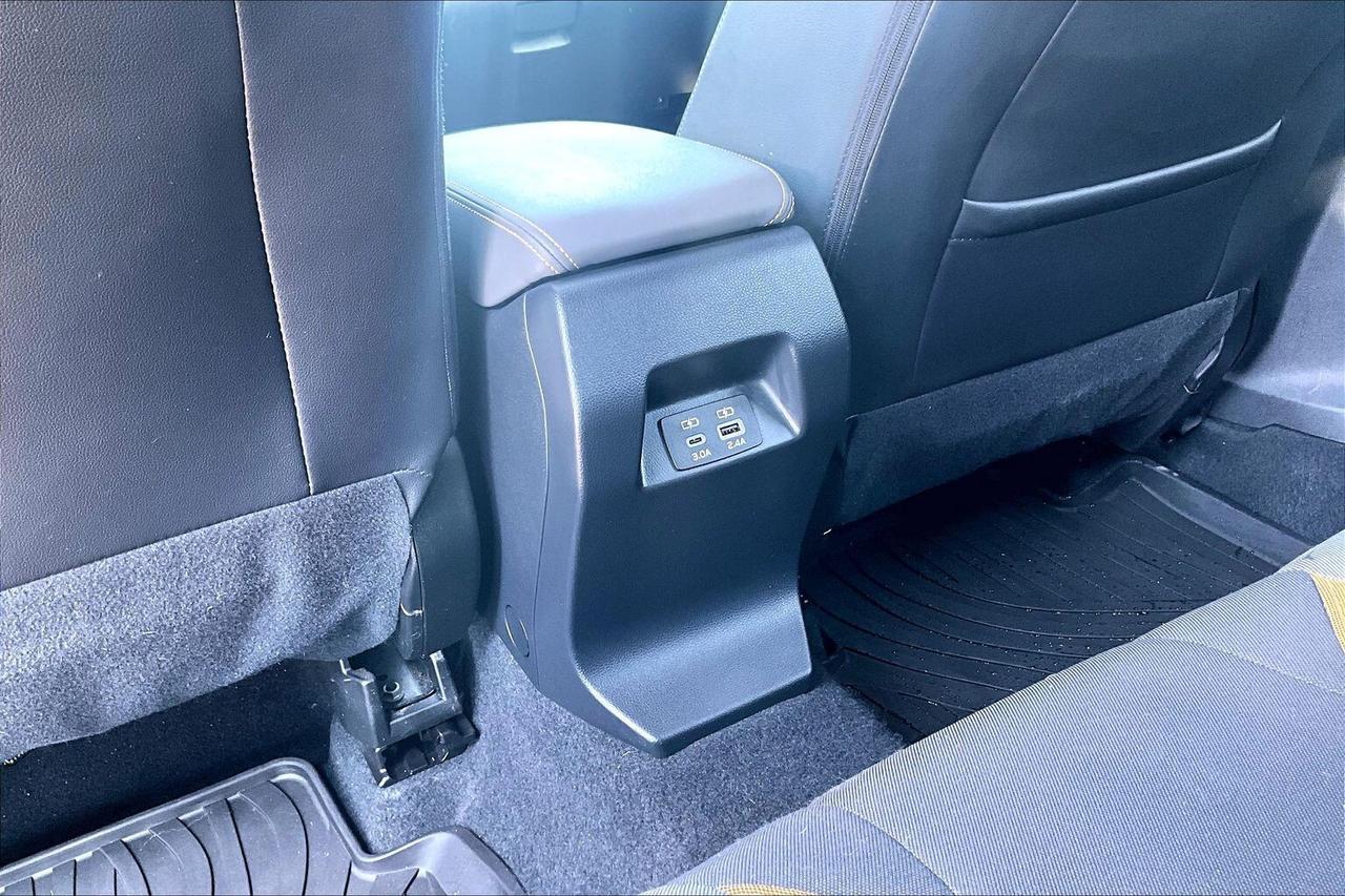 2024 Subaru Crosstrek ONYX AWD   SUNROOF   HEATED SEATS/STEER   CARPLAY Photo