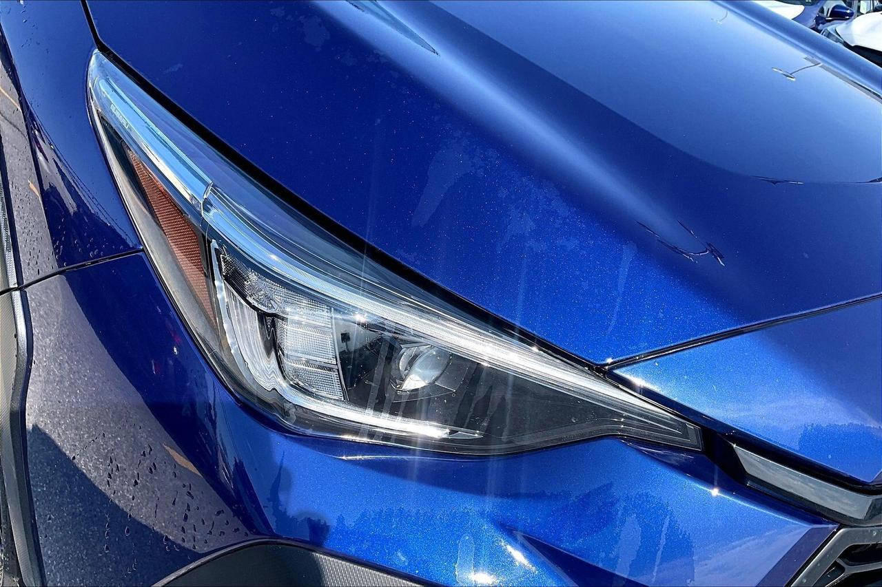 2024 Subaru Crosstrek ONYX AWD   SUNROOF   HEATED SEATS/STEER   CARPLAY Photo