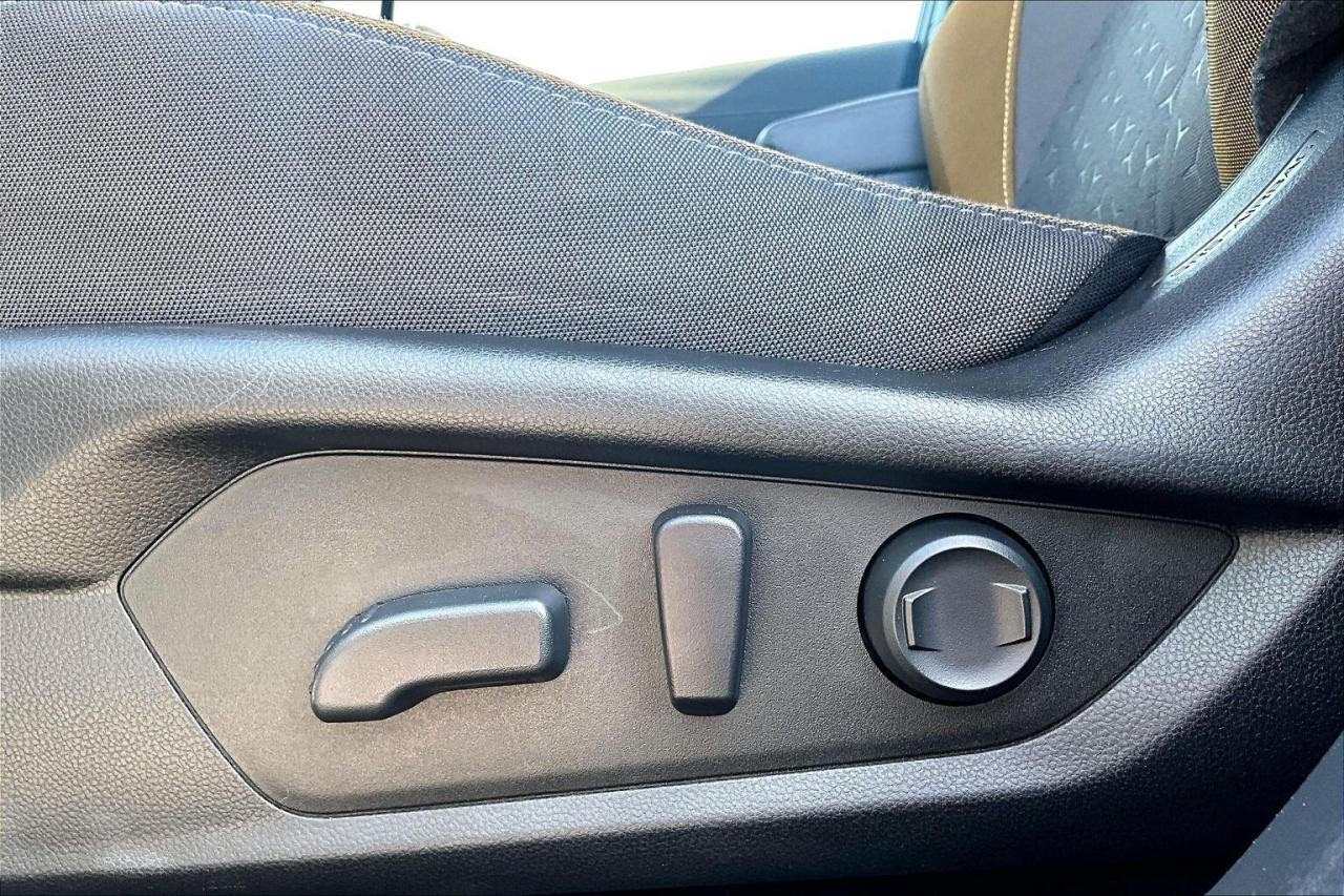 2024 Subaru Crosstrek ONYX AWD   SUNROOF   HEATED SEATS/STEER   CARPLAY Photo