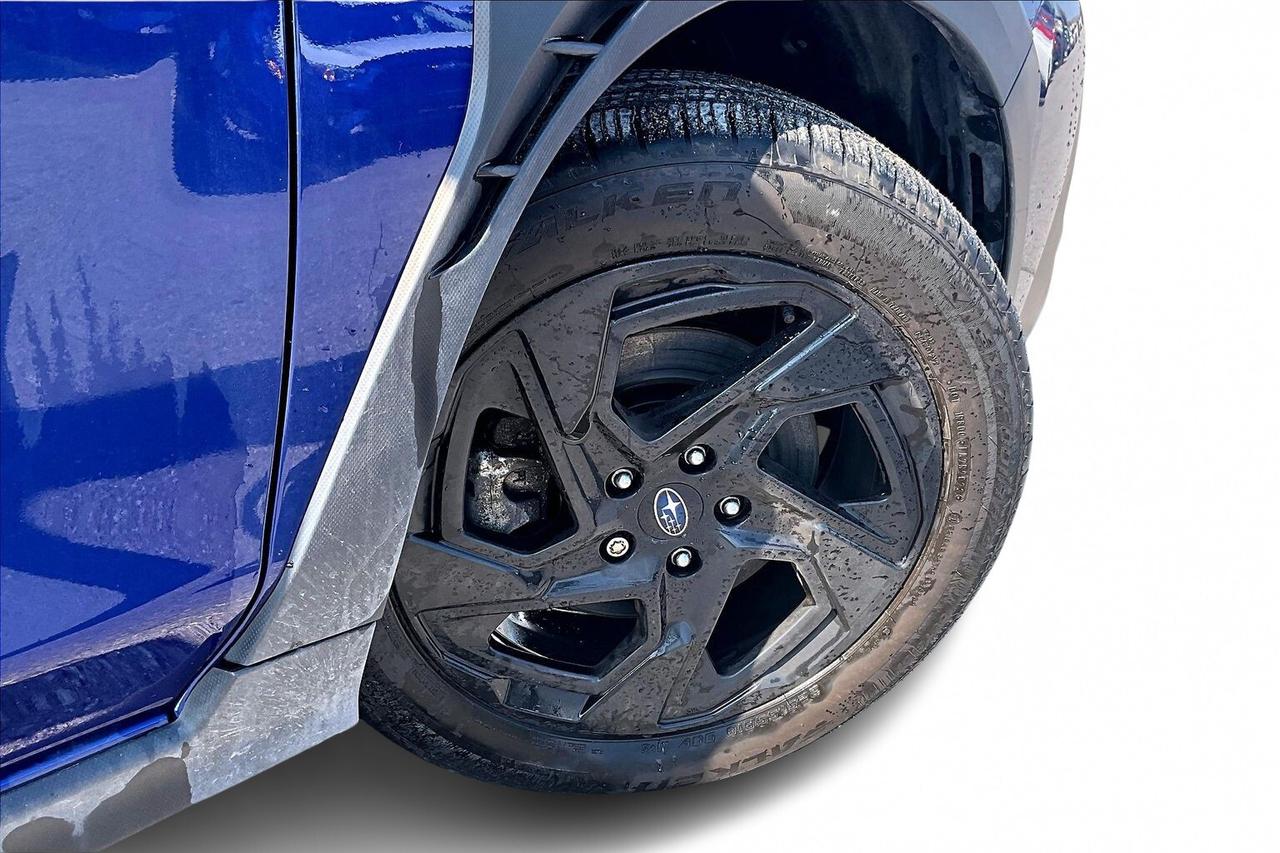 2024 Subaru Crosstrek ONYX AWD   SUNROOF   HEATED SEATS/STEER   CARPLAY Photo