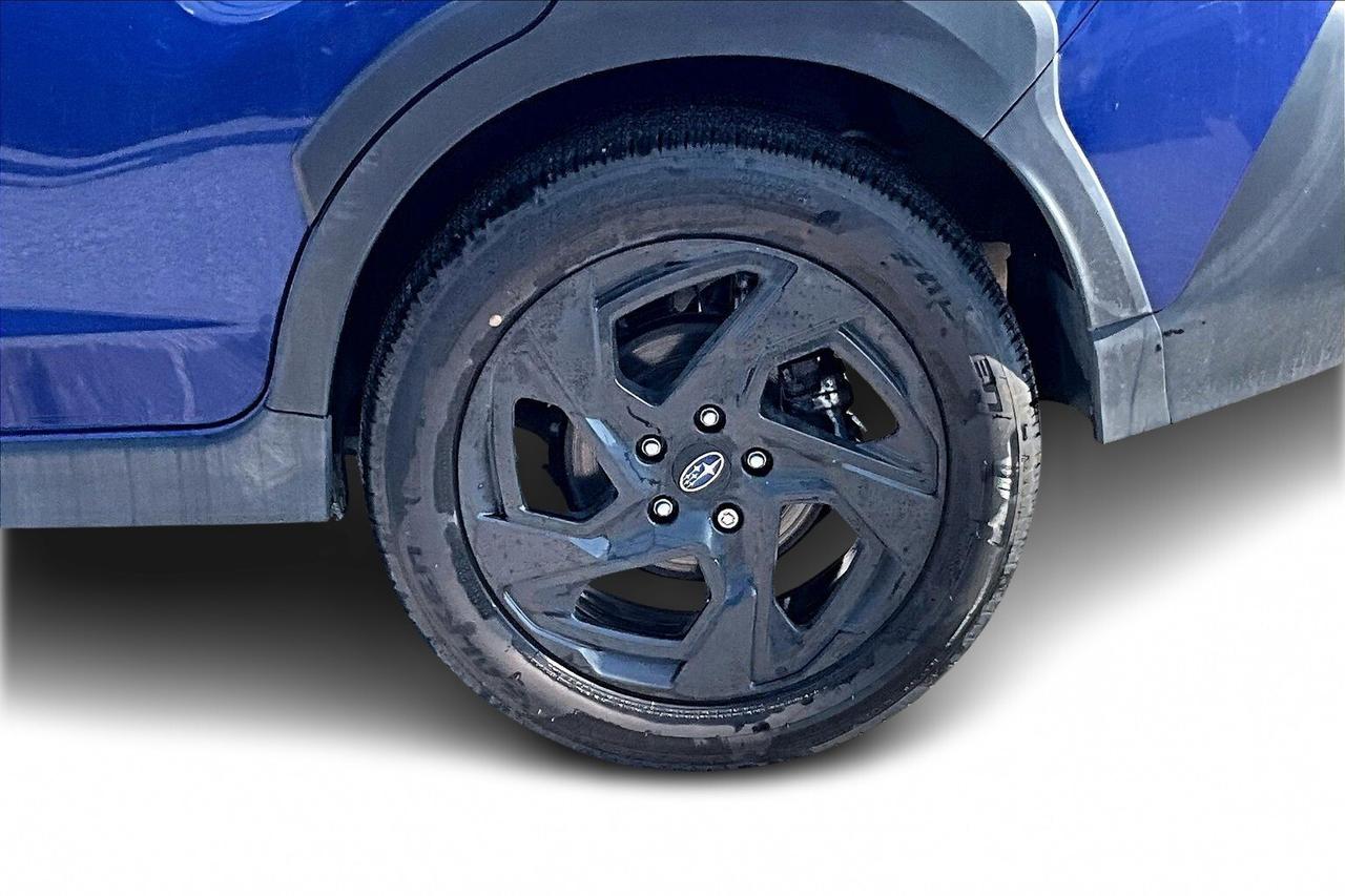 2024 Subaru Crosstrek ONYX AWD   SUNROOF   HEATED SEATS/STEER   CARPLAY Photo