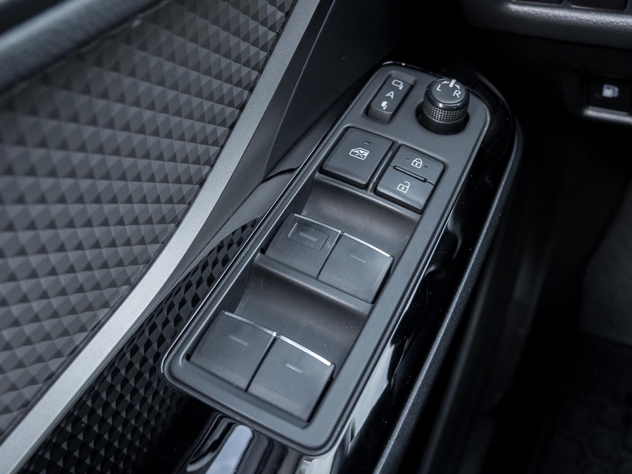 2021 Toyota C-HR Limited FWD   FINANCE AS LOW AS 6.99% Photo