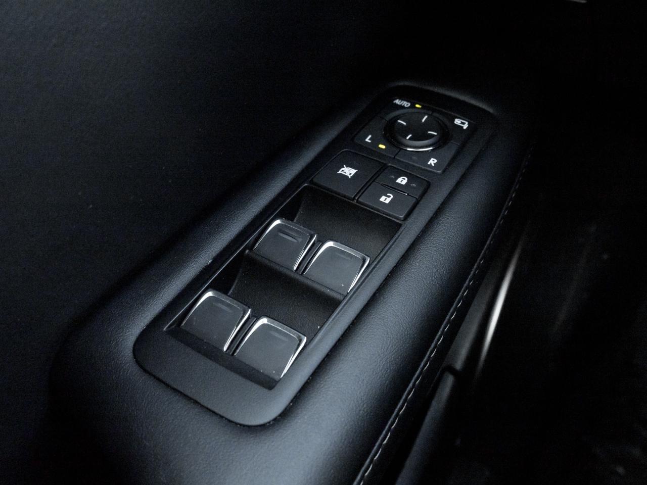 2022 Lexus RX RX 350 Auto  TRADE IN  LOW MILEAGE  6 CYLINDERS Photo