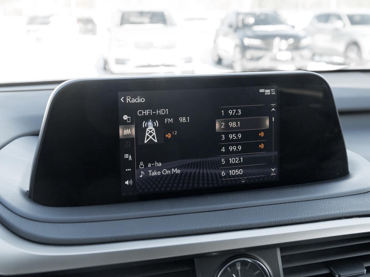 2022 Lexus RX RX 350 Auto  TRADE IN  LOW MILEAGE  6 CYLINDERS Photo