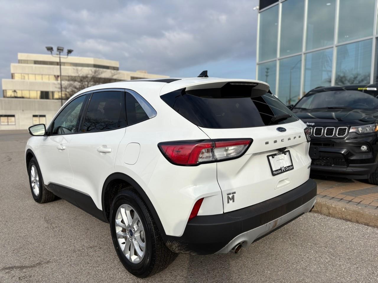 2020 Ford Escape SE 4dr All-Wheel Drive Photo