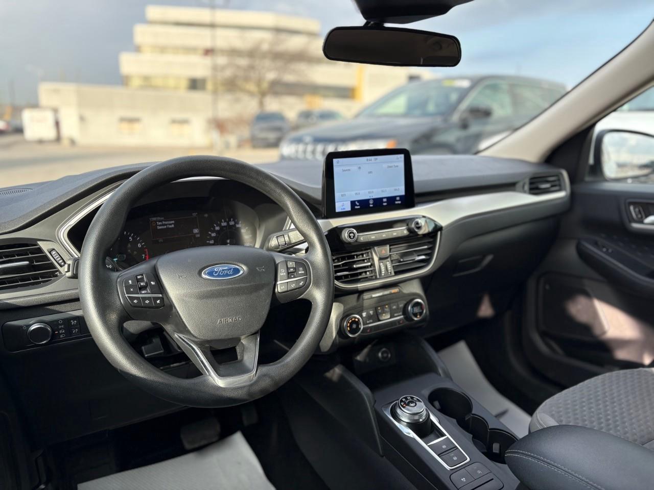 2020 Ford Escape SE 4dr All-Wheel Drive Photo