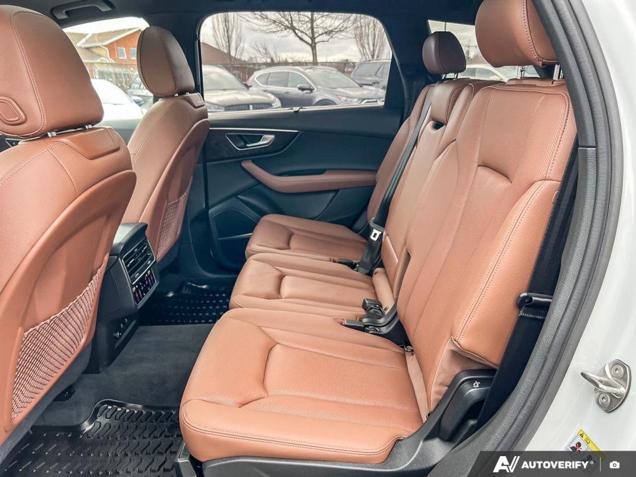 2025 Audi Q7 Technik   LEATHER   HTD SEATS   NAV Photo