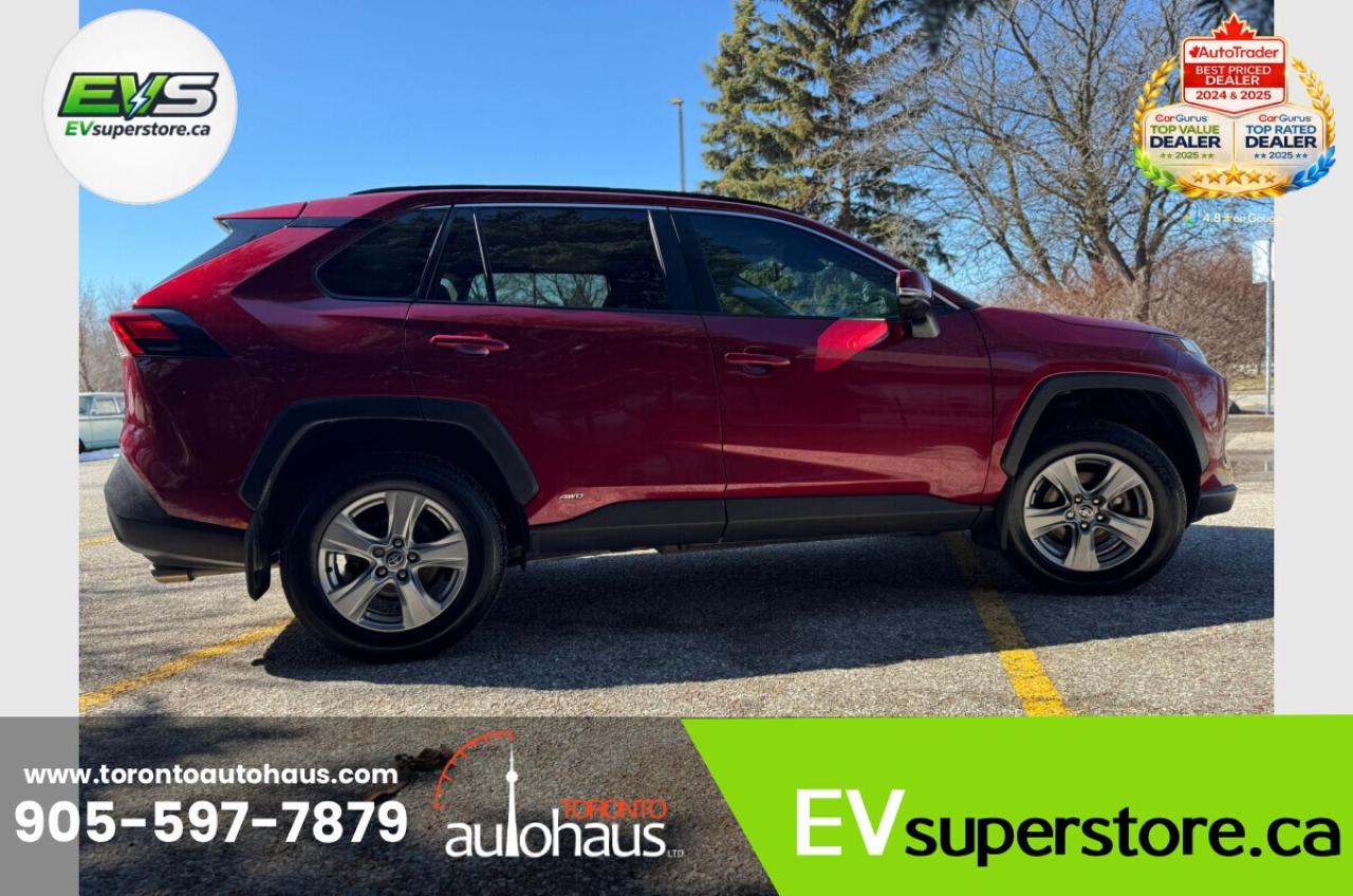 2024 Toyota RAV4 Hybrid XLE/NO ACCIDENTS/ONE OWNER Photo