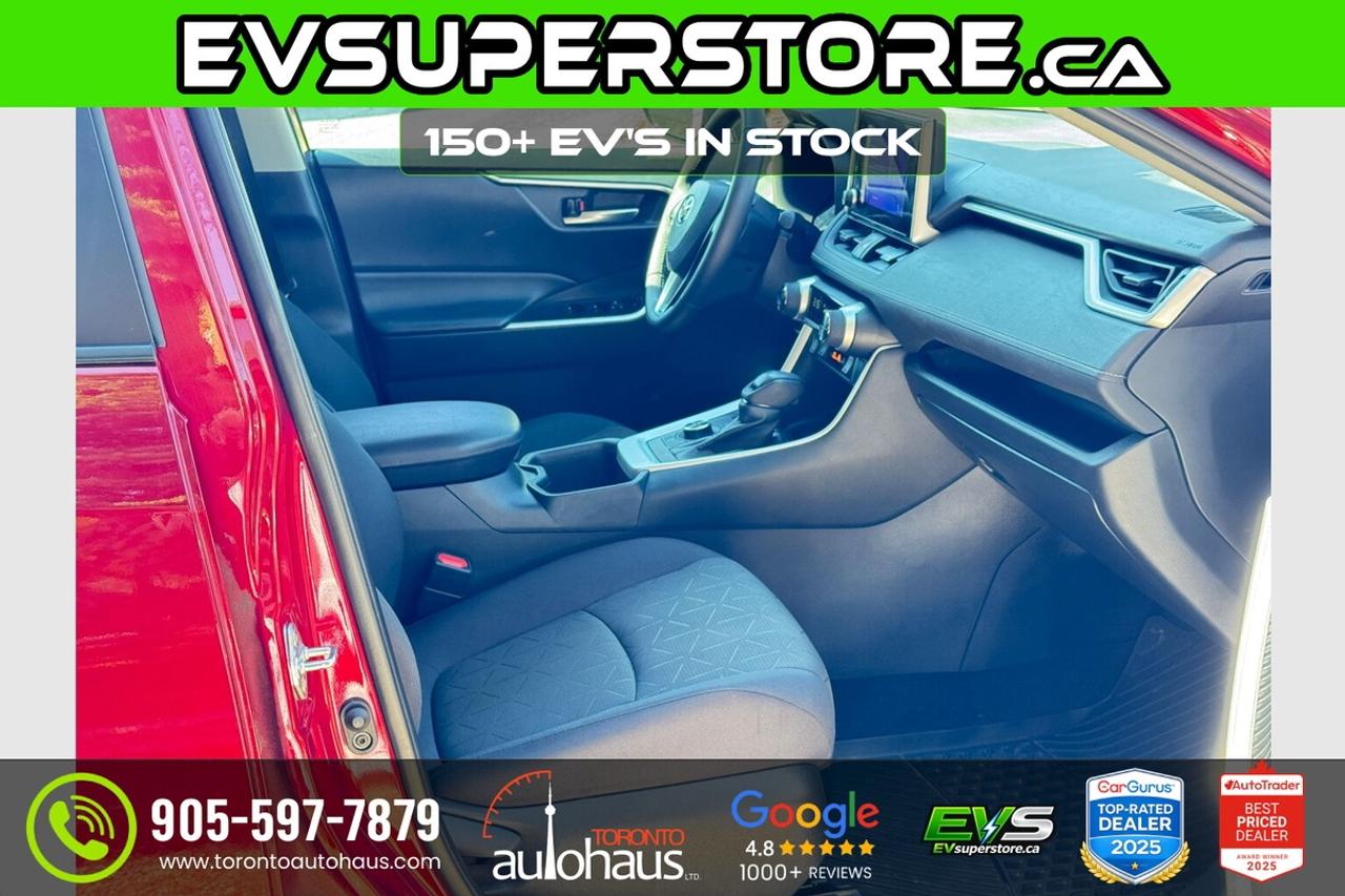 2024 Toyota RAV4 Hybrid XLE/NO ACCIDENTS/ONE OWNER Photo