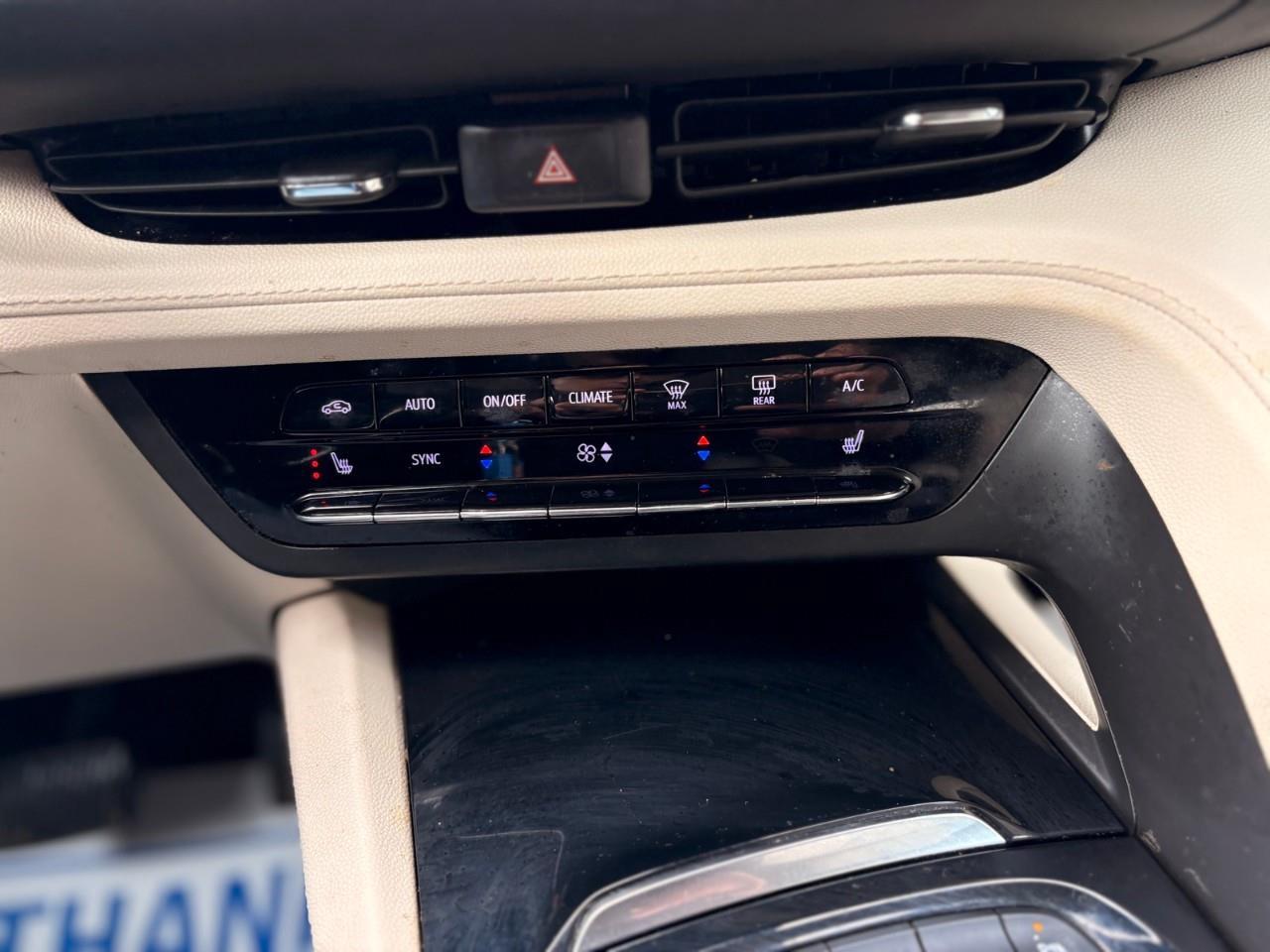 2021 Buick Envision Essence All-Wheel Drive Photo