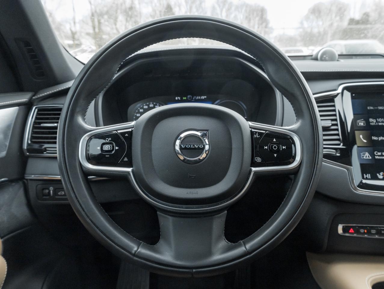 2022 Volvo XC90 Recharge T8 eAWD PHEV INSCRIPTION-B&WILKINS-AIR SUEPENSION Photo