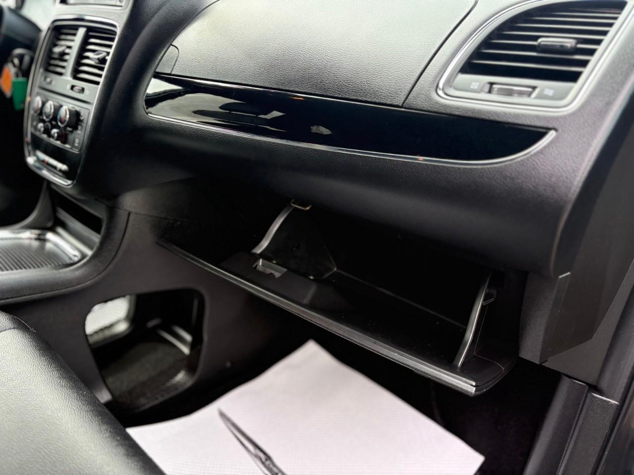 2020 Dodge Grand Caravan Premium Plus Passenger Van Photo