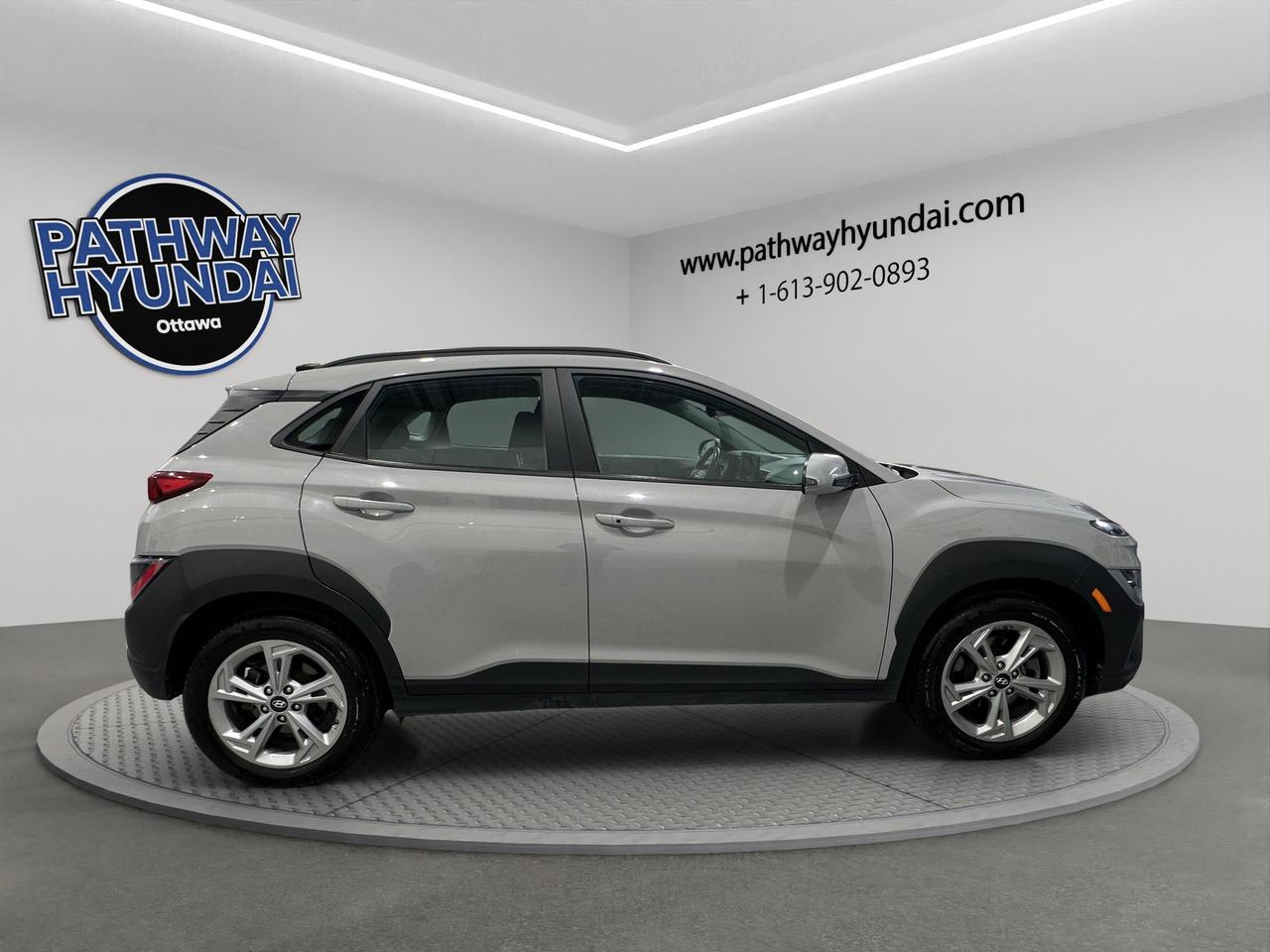 2023 Hyundai KONA Preferred | Reverse Cam | Heated Seats Photo