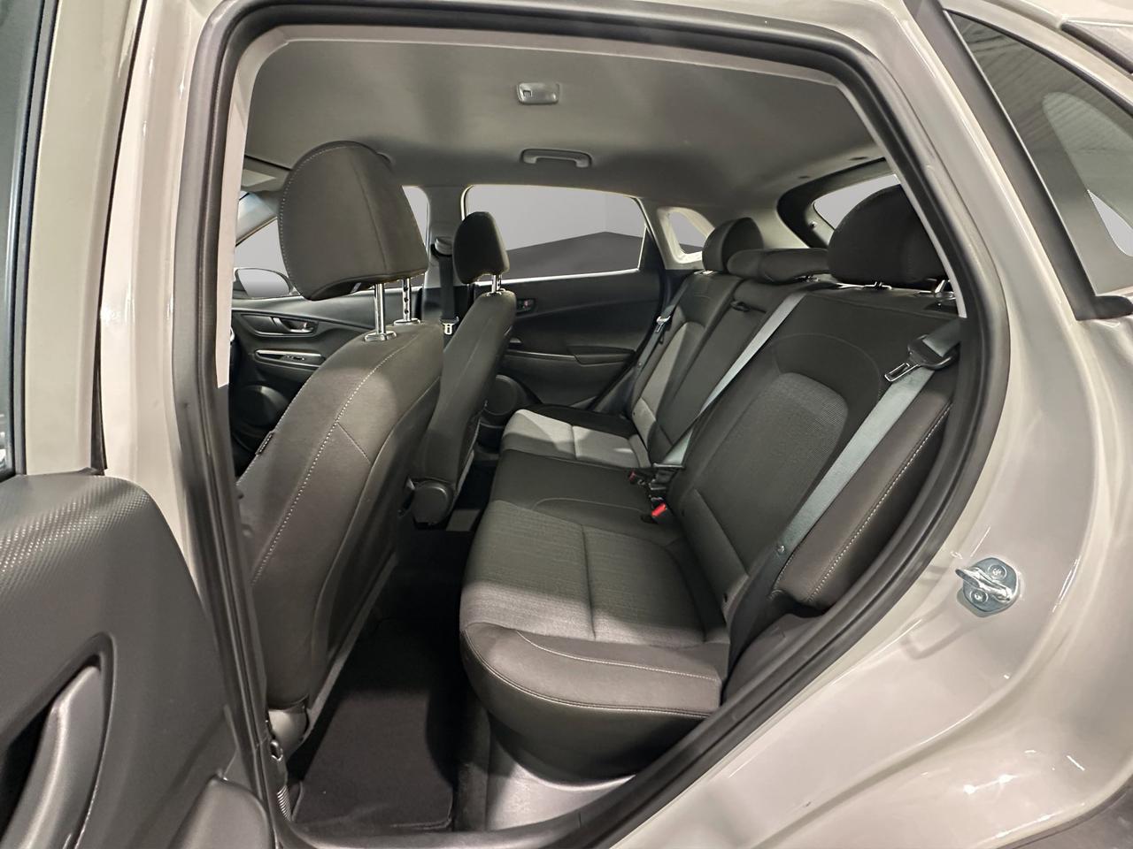 2023 Hyundai KONA Preferred | Reverse Cam | Heated Seats Photo